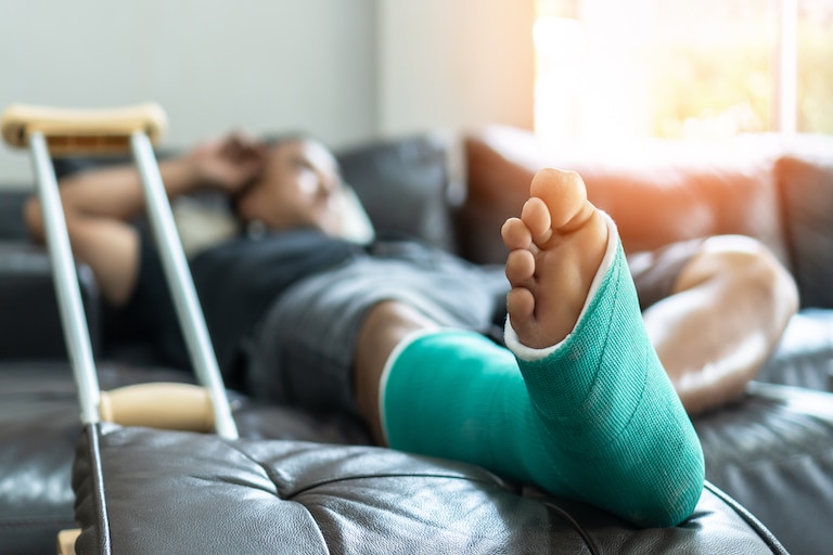 How Serious Must Injuries Be Before You Can File a Lawsuit?